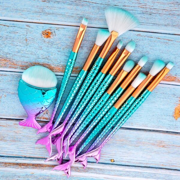 Premium 11pcs Mermaid Makeup Brushes Kit – Professional Cosmetic Brush Set for Flawless Face, Eyes & Lips