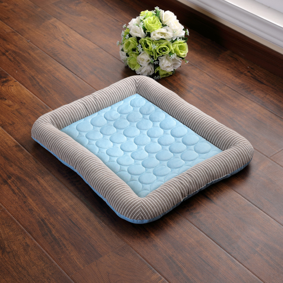 Pet Cooling Pad Bed For Dogs Cats Puppy Kitten Cool Mat Pet Blanket Ice Silk Material Soft For Summer Sleeping Blue Breathable - Image 3