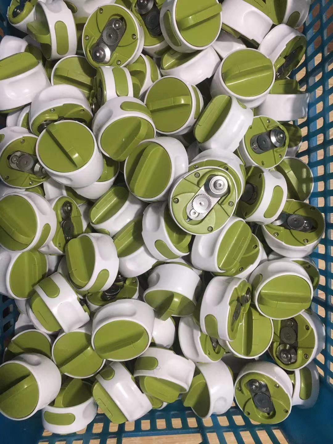 Lid Opener Screw Kitchen Utility Gadget Labor Saving - Image 6